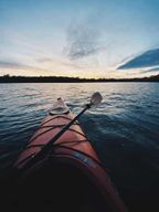 Toulouse : excursion en kayak au coucher du soleil sur le canal du Midi
