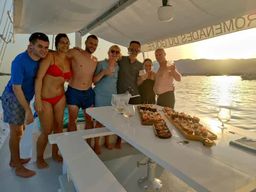 Porto-Vecchio : apéritif dîner au coucher du soleil en mer