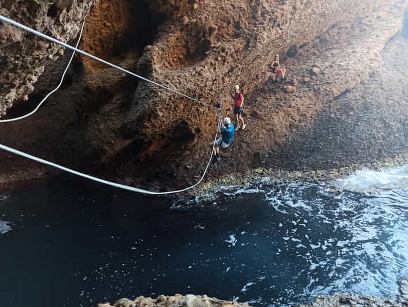 La Ciotat : aventure d'escalade au Trou du Souffleur de 3 h