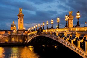 Visite de nuit de Paris et croisière sur la Seine (en option)