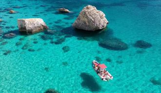 Cagliari : Tour en bateau de la Selle du Diable avec Spritz et Chips