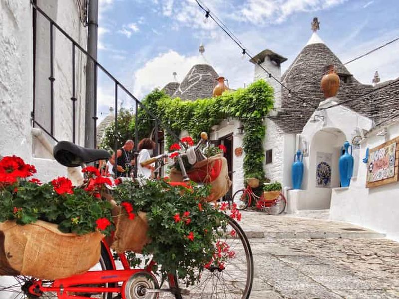 Visite UNESCO : Alberobello et Matera en bus privé depuis Bari