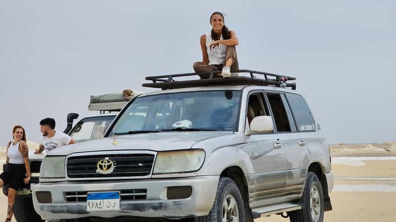 Le Caire : 2 jours d'aventure dans le camp privé de Bahariya et du désert blanc