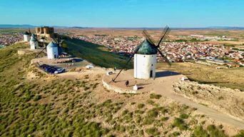 Depuis Madrid : Explorez Tolède et les moulins de Don Quichotte de la Manche