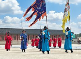 Les temps forts de Séoul : le palais de Gyeongbok, Insadong et la N Seoul Tower