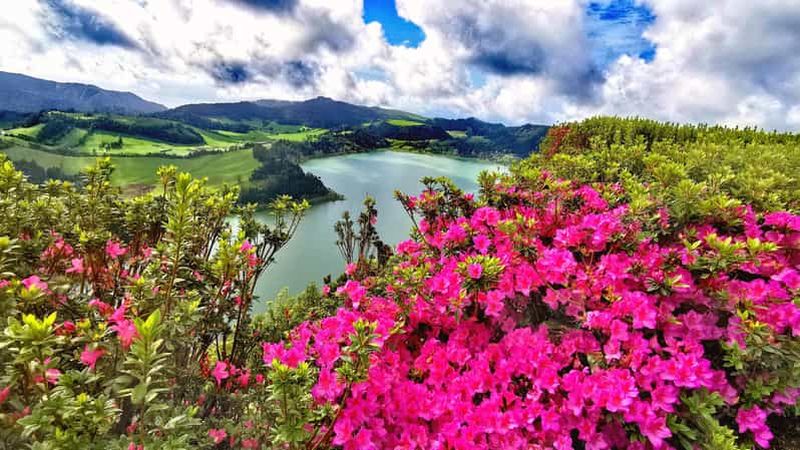 Visite de 2 jours à São Miguel : Sete Cidades, Fogo, Furnas et Nordeste