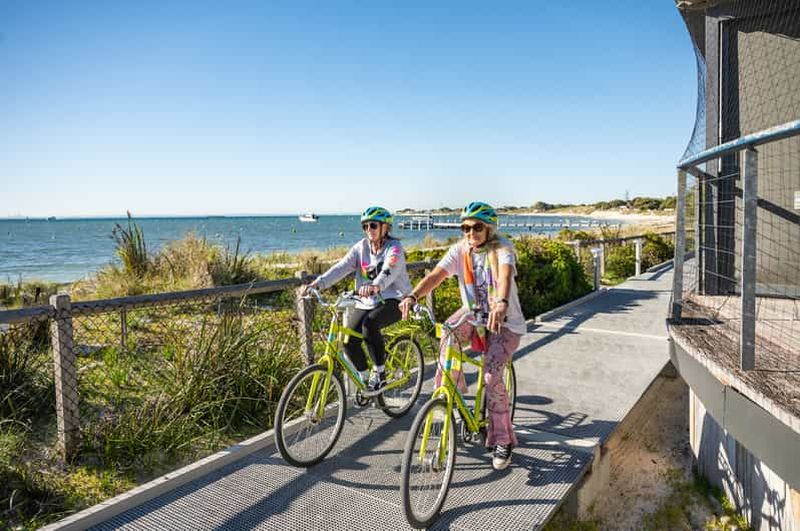 Depuis Perth : excursion d'une journée complète en vélo et en ferry sur l'île Rottnest