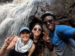 Forêt de Karura : Visite à pied avec la nature et les chutes d'eau.