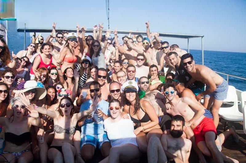 Salou : 2 heures de fête en bateau avec boissons et musique