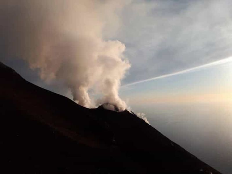 Randonnée au coucher du soleil sur le volcan Stromboli