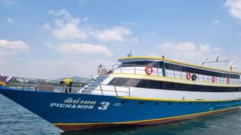 Phuket : ferry au coucher du soleil vers Koh Phi Phi