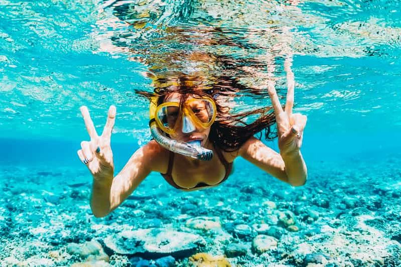 Côte amalfitaine et Positano : tour en bateau avec plongée avec tuba et boissons