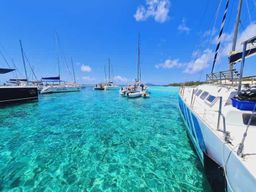 Ilot Gabriel : Croisière en catamaran et déjeuner barbecue