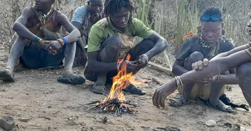 Arusha : tourisme culturel au lac eyasi avec hadzabe et datoga.