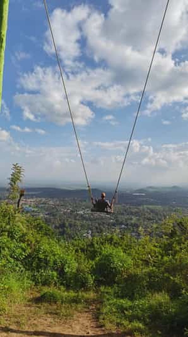 Aventure dans les cascades de Tengeru et escapade en canoë sur le lac Duluti