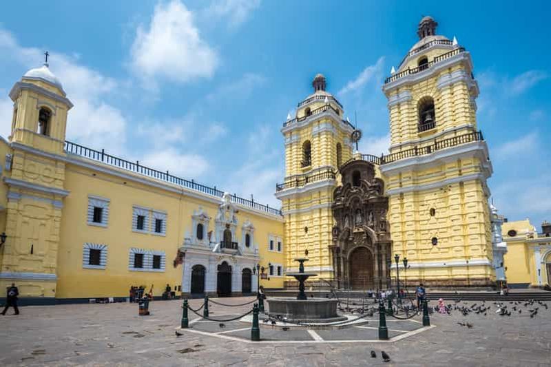 Lima : visite privée de la basilique et du couvent de San Francisco