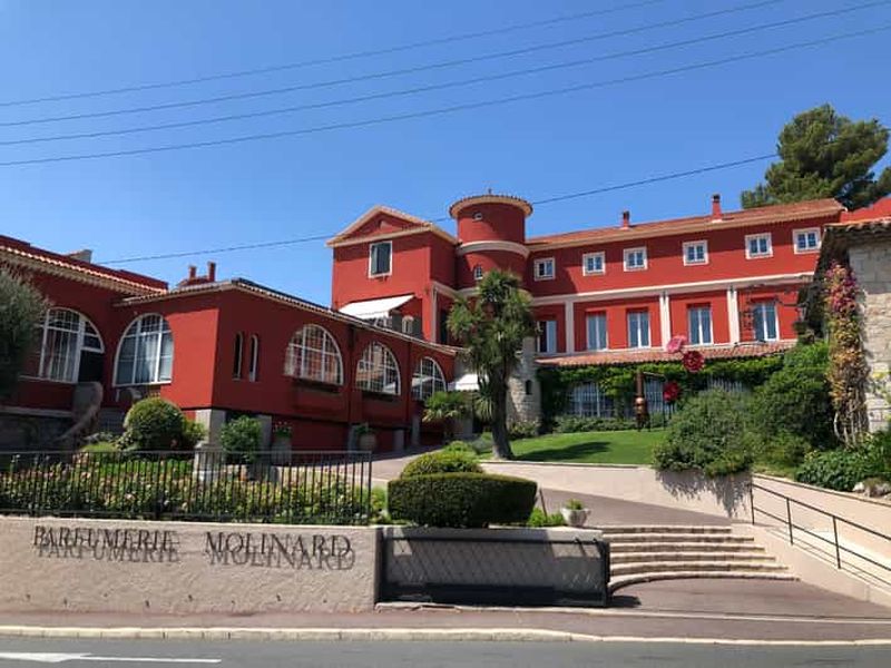 Grasse : Création privée de parfums