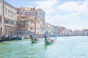Venise : Promenade en gondole sur le Grand Canal
