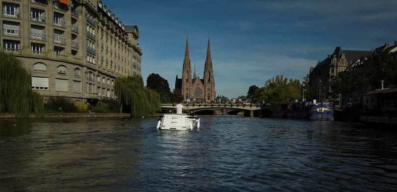 Strasbourg : visite privée et guidée de la ville en bateau