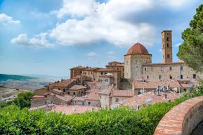 San Gimignano et Volterra : Transfert privé depuis Florence