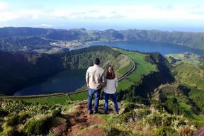 São Miguel Ouest : excursion d'une journée en van avec déjeuner