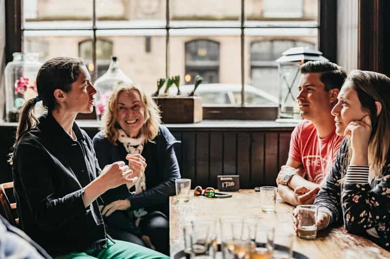 Édimbourg : visite guidée à pied de la vieille ville et dégustation de bière