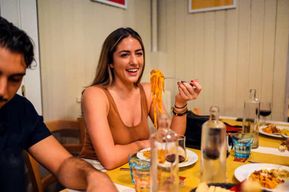 Bologne : visite gastronomique locale avec 10 dégustations et vin