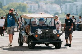 Porto : visite privative du centre historique en voiture de collection