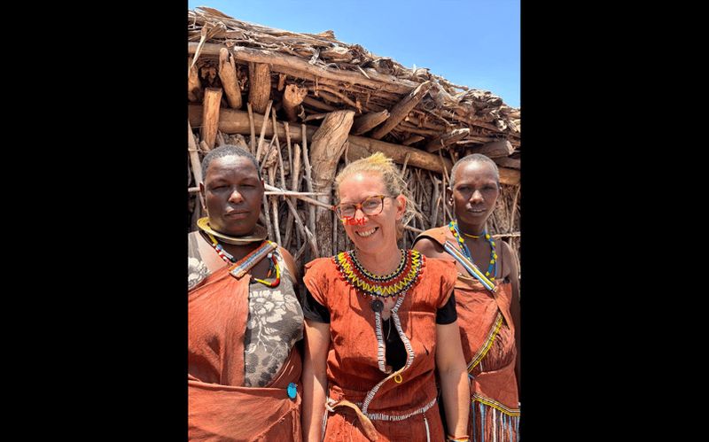 LAC EYASI : UNE JOURNÉE AVEC LES HADZABE