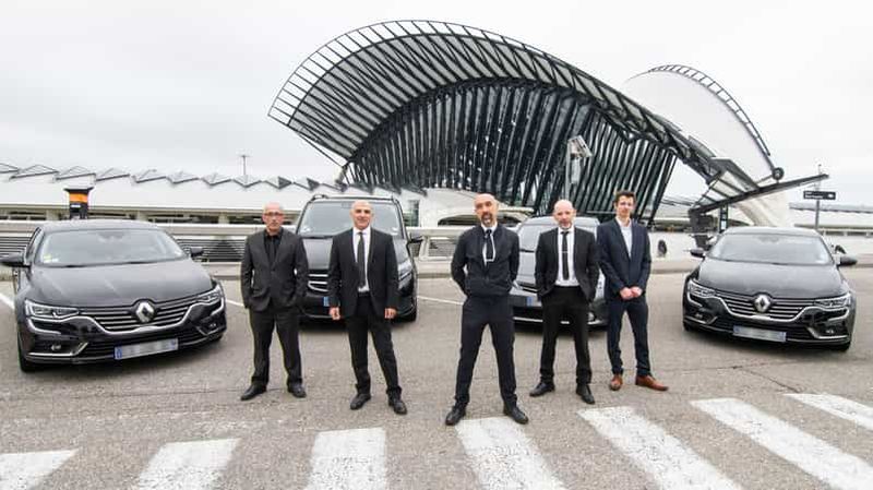 Lyon : transfert privé simple de l'aéroport Lyon-Saint Exupéry