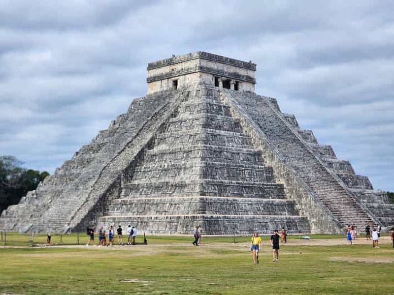Circuit Cancún Classic Chichén Itzá, Cenote Saamal & Valladolid