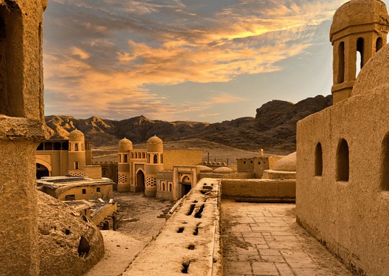 Almaty : Visite de Tamgaly Tas, de la rivière Ile et de la ville des nomades