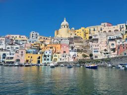 Procida : Sortie en bateau avec vue sur la mer et snorkeling