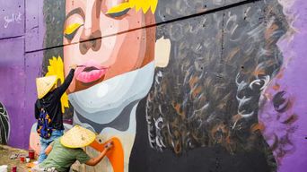 Medellín : graffitis de Comuna 13, téléphérique, bière et en-cas