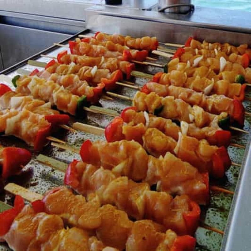 Le Grau-du-Roi : Soirée années 80 et croisière au coucher du soleil