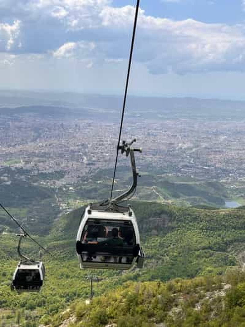 Depuis Tirana : Mont Dajti avec billet de téléphérique