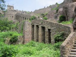 Hyderabad : Fort Golconde et Tombes Qutb Shahi avec transfert
