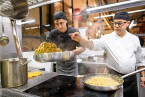 Rome : visite culinaire avec mets gastronomiques et vin Barolo