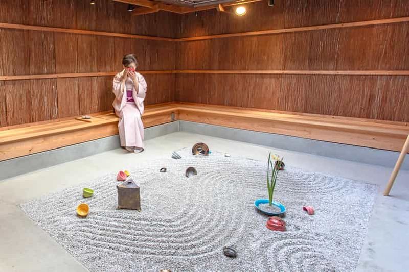 Kyoto : Créez un jardin zen et dégustez du Matcha dans une boutique de poterie