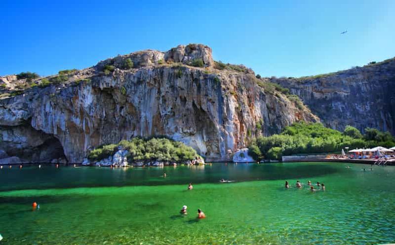 Au départ d'Athènes : Visite de la station thermale du lac Vouliagmeni et du temple de Poséidon