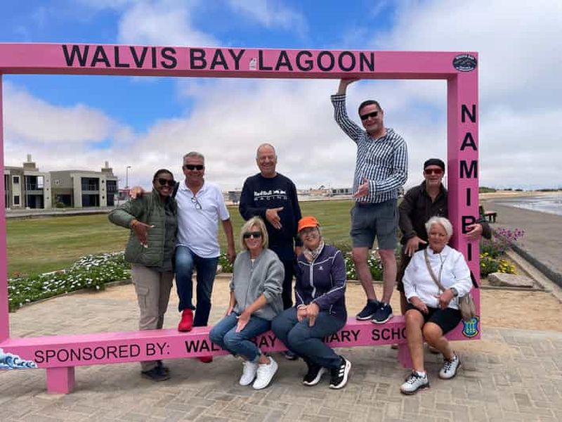 Walvis Bay : visite d'une demi-journée avec la dune 7 et le lac rose