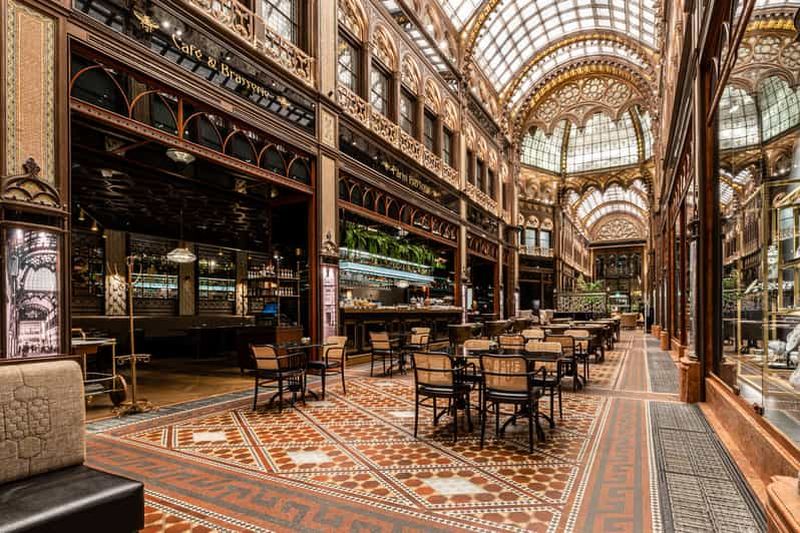 Budapest : Menu à 3 plats du restaurant Párisi Passage