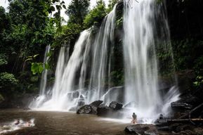 Cascade de Phnom Kulen et les 1 000 lingas sacrés (avec déjeuner)