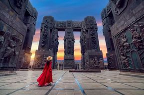 Tbilissi : Mtskheta Jvari Bazaar, Chroniques de la Géorgie et du vin