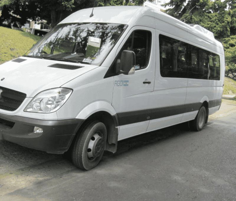 BARILOCHE : TRANSFERT PRIVÉ DE L'AÉROPORT AU CENTRE VILLE