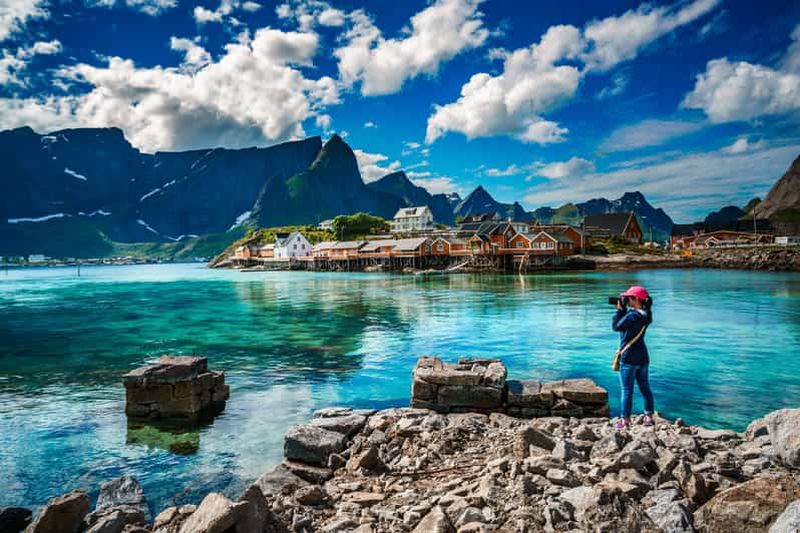 Croisière estivale spéciale : visite en bus des îles Lofoten