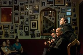 Coimbra : spectacle de fado en direct avec un verre de vin de Porto