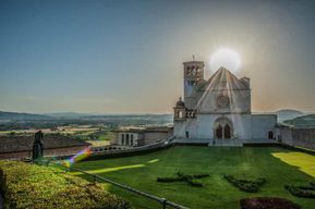 Assise : Visite à pied avec visite de la basilique Saint-François