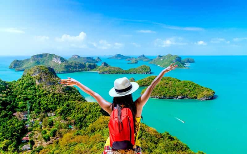 Koh Samui : Excursion d'une journée à Ang Thong avec kayak, plongée en apnée et déjeuner