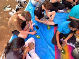 Mumbai : Atelier Warli dans le parc national Sanjay Gandhi